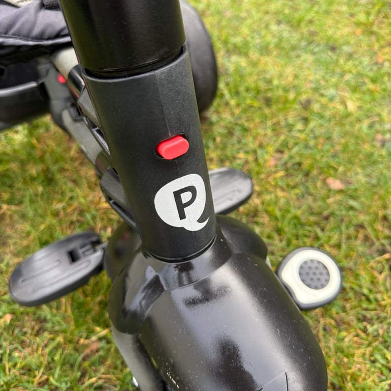 Child’s push trike 