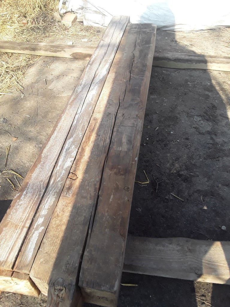 Reclaimed 200 years old, solid pine beam. 7 feet long.