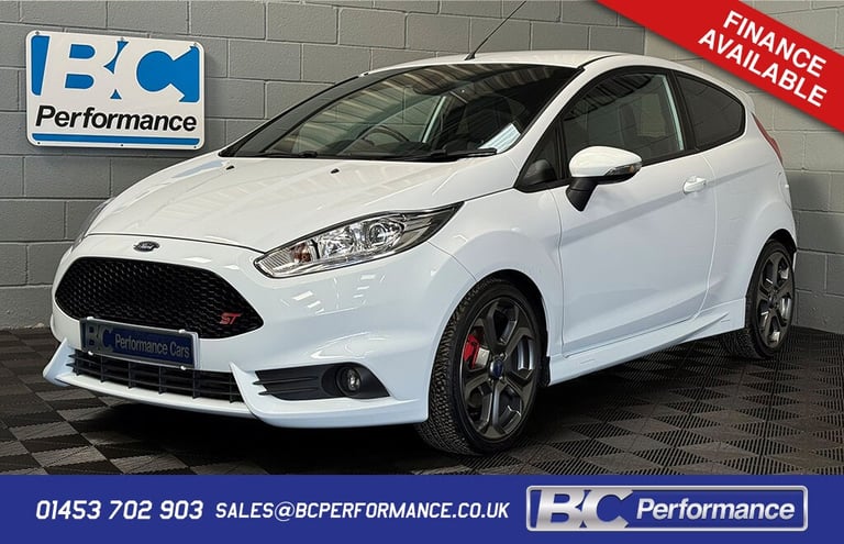 FORD FIESTA 1.6 T EcoBoost ST-3 White Manual Petrol 2016
