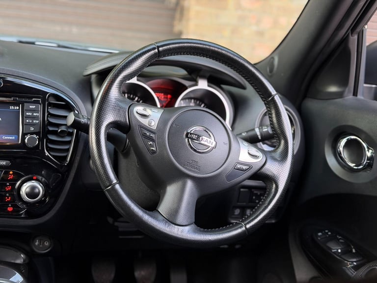 2017 Nissan Juke 1.2 DiG-T N-Connecta 5dr HATCHBACK PETROL Manual