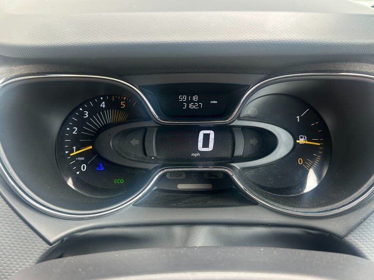 2014 Renault Captur 1.5 dCi 90 Dynamique MediaNav Energy 5dr HATCHBACK Diesel Manual