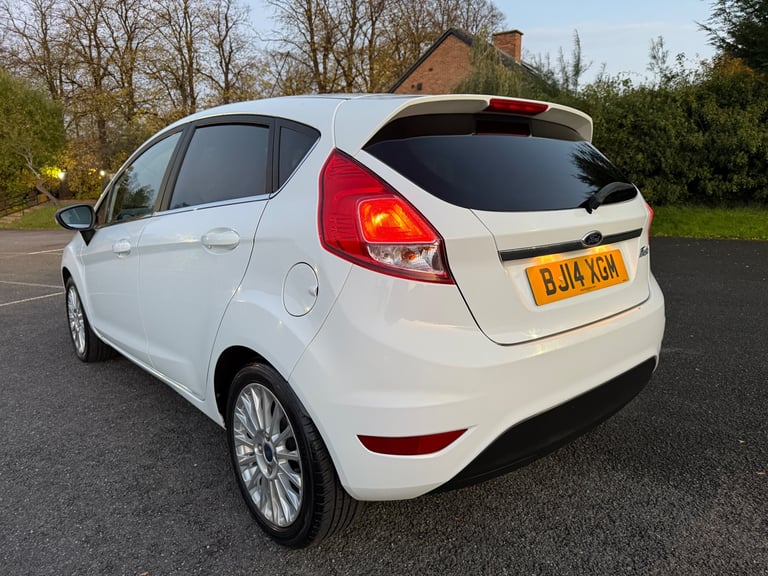 Ford, FIESTA, Hatchback, 2014, Manual, 998 (cc), 5 doors