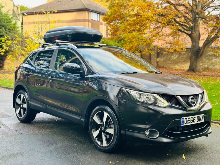  Nissan Qashqai 1.2 DIG-T N-Connecta XTRON 2WD Euro 6 (s/s) 5dr Petrol Automatic