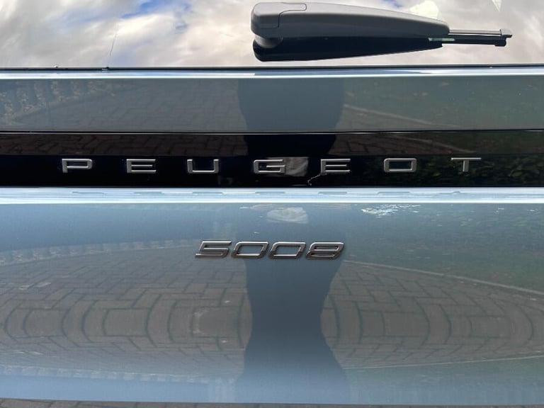 2025 Peugeot 5008 1.2 Hybrid Gt Suv 5dr Petrol Hybrid E Dsc6 Euro 6 (s/s) (136 Ps) HATCHBACK Petr...