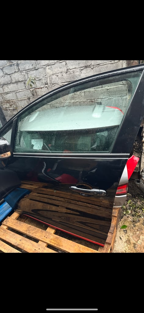 RENAULT CLIO DYNAMIQUE S MNAV TCE 90 0.9L PETROL 2013-2019 IN BLACK (TEGNE)