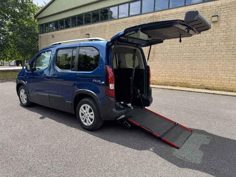  1.5 BlueHDi 100 Allure 5dr Wheelchair Accessible Vehicle, WAV