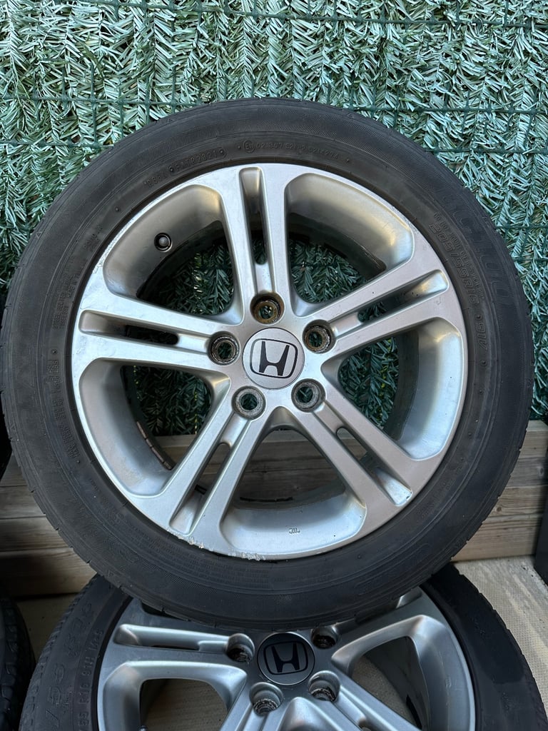 Honda Wheels 16” Good Condition With Tyres 