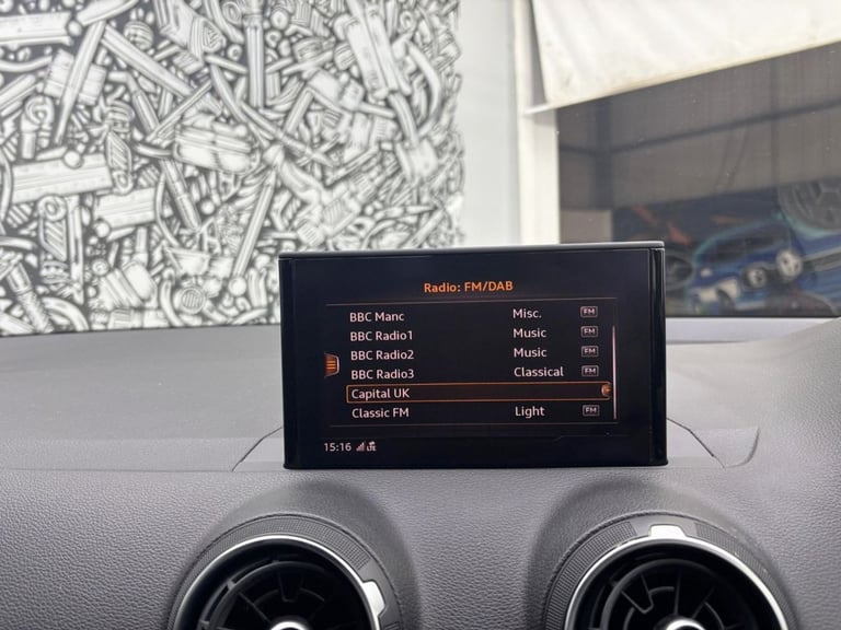 2020 Audi Q2 1.0 TFSI 30 S line SUV 5dr Petrol Manual Euro 6 (s/s) (116 ps) ESTATE Petrol Manual