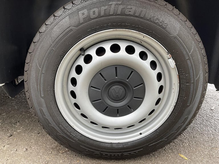 2020 Volkswagen Transporter Transporter 2.0 TDI T28 Startline FWD SWB Euro 6 (s/s) 5dr PANEL VAN ...