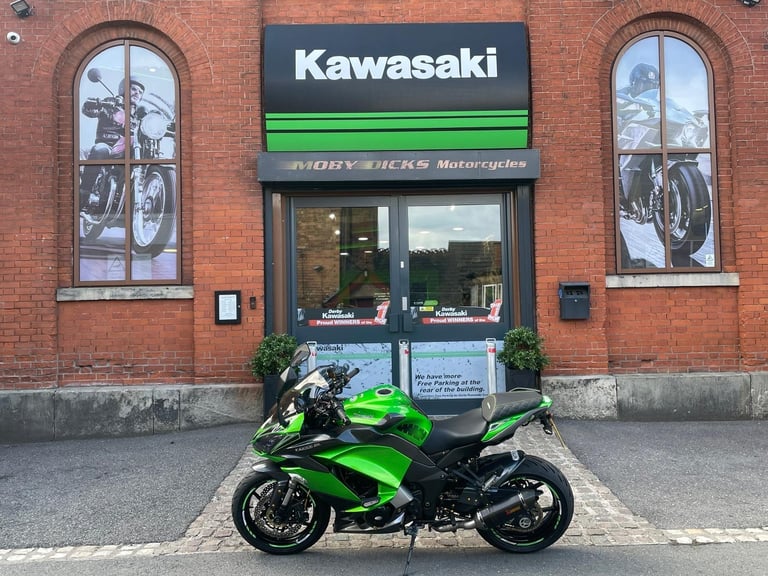 2017 Kawasaki Z1000sx sports touring motorcycle in Green