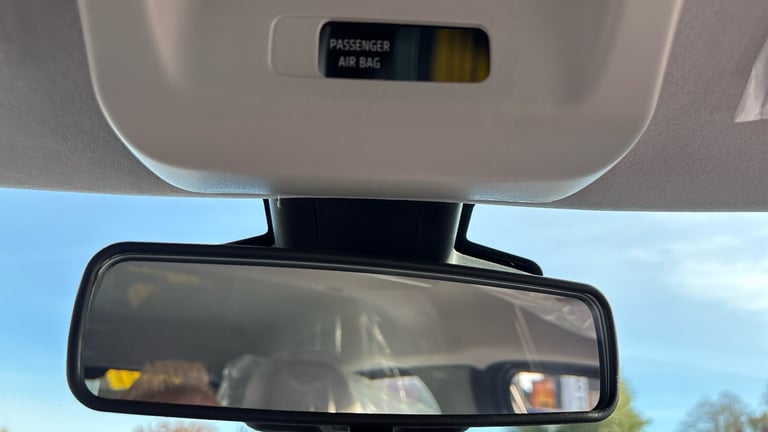 2025 Dacia Spring 27kWh Expression 65 48kW 5dr Auto Electric Hatchback Hatchback Electric Automatic