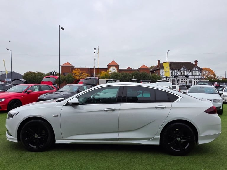 2017 Vauxhall Insignia 1.6 Turbo D BlueInjection SRi VX Line Nav Grand Sport 5dr Diesel Automatic...