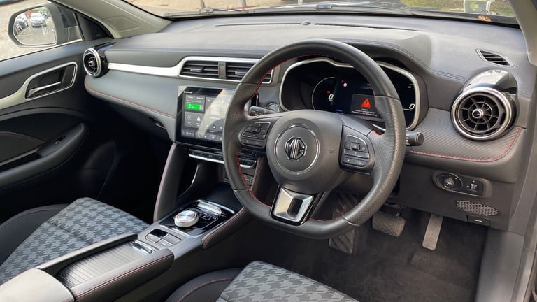 2025 MG ZS EV 115kW SE EV Long Range 73kWh 5dr Auto Electric