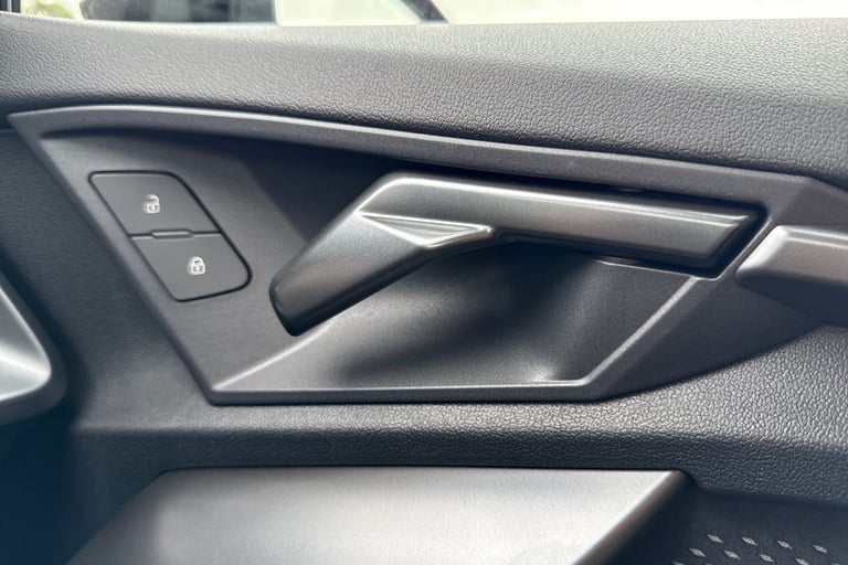 2025 Audi RS3 2.5 TFSI Carbon Vorsprung S Tronic quattro Euro 6 (s/s) 4dr Saloon Automatic