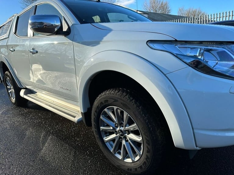 2019 Mitsubishi L200 2.4 DI-D 4WD WARRIOR DCB 178 BHP PICK UP Diesel Automatic