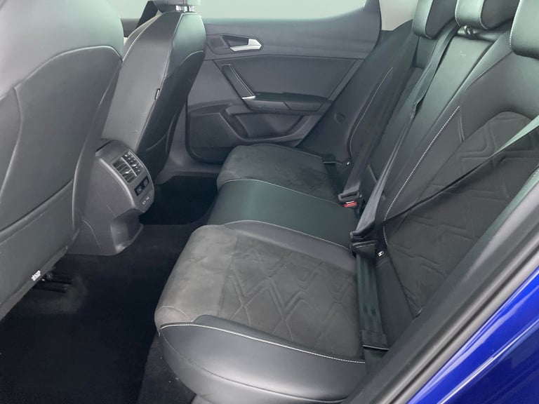 2021 SEAT Leon 1.4 eHybrid 12.8kWh XCELLENCE Hatchback 5dr Petrol Plug-in Hybrid DSG Euro  Hatchb...