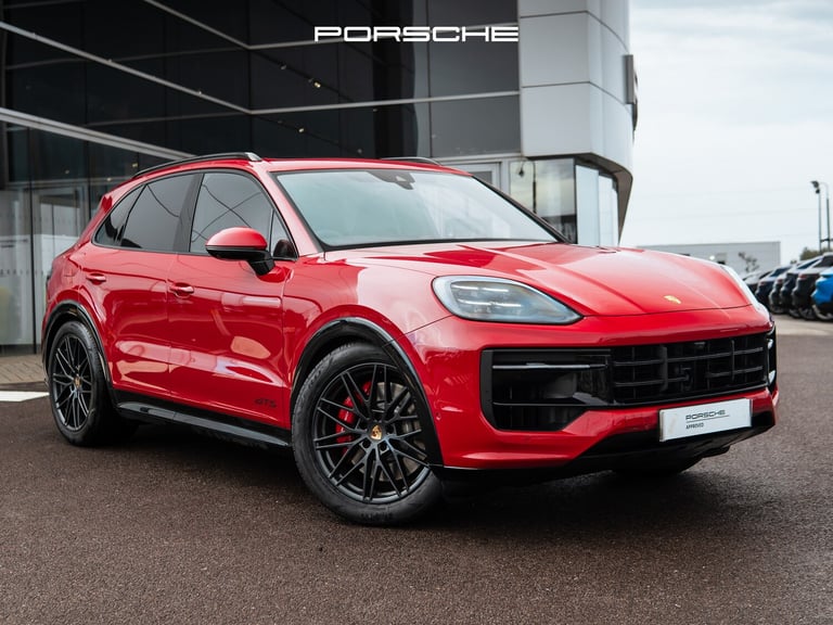 image for 2024 Porsche Cayenne 4.0T V8 GTS SUV 5dr Petrol TiptronicS 4WD Euro 6 (s/s)