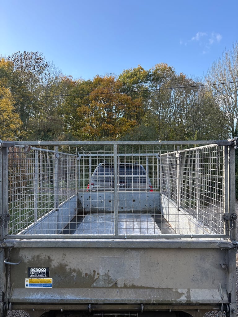 Ifor Williams tipping trailer