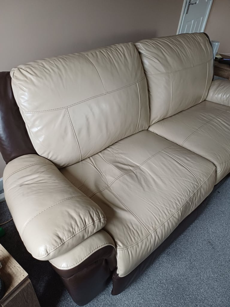 Recliner leather sofa