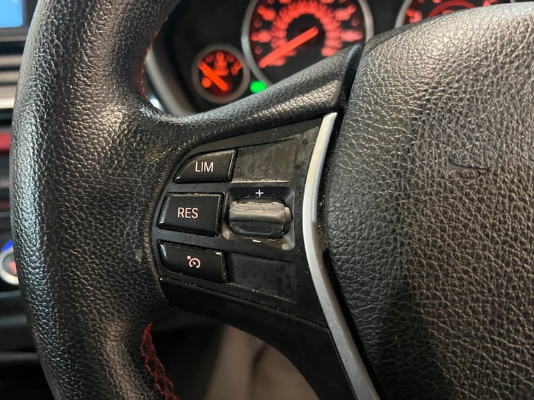 2014 BMW 3 Series 2.0 320d Sport Touring Auto Euro 5 (s/s) 5dr ESTATE Diesel Automatic