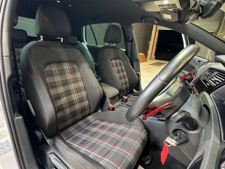 2019 Volkswagen Golf 2.0 Golf GTi Performance TSi Semi-Auto 5dr Hatchback Petrol Automatic