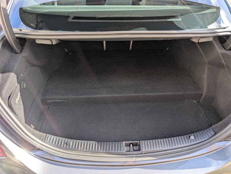 Mercedes-Benz, C CLASS, Saloon, 2016, Semi-Auto, 1991 (cc), 4 doors