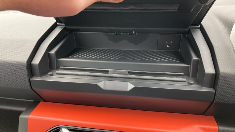 2025 Dacia Spring 27kWh Expression 65 48kW 5dr Auto Electric Hatchback Hatchback Electric Automatic