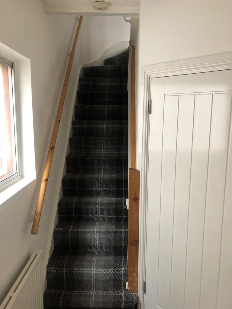 Modern 1-Bedroom Apartment – Bills Included – Excellent Location Near Romford Station