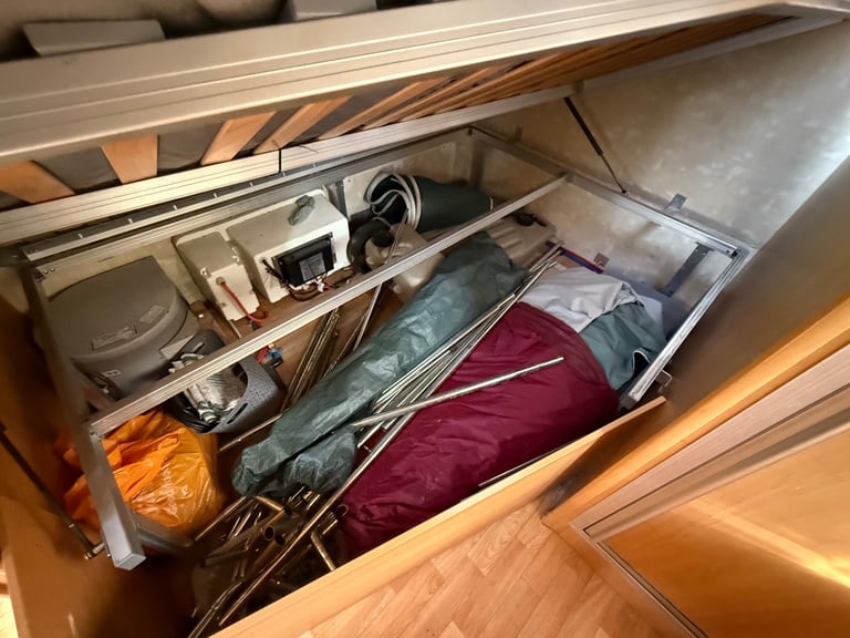 Swift Archway Hartwell Fixed Bed Awning & Motor Mover