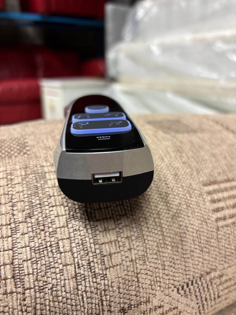 ELECTRIC RISE and RECLINER BEIGE FABRIC CHAIR excellent condition 