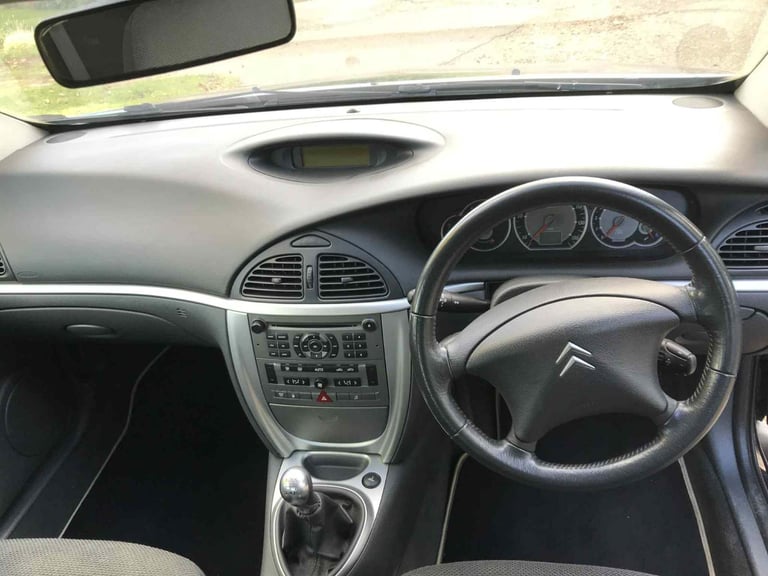 CITROEN C5 2.0 VTR 76,180 MILES FITTED WITH TOW BAR 8 MONTHS MOT SERVICE HISTORY CAM BELT REPLACED