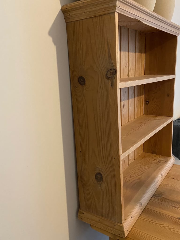 ‼️URGENT QUICK SALE pine wood  ‘ sanded’ Shelve unit 