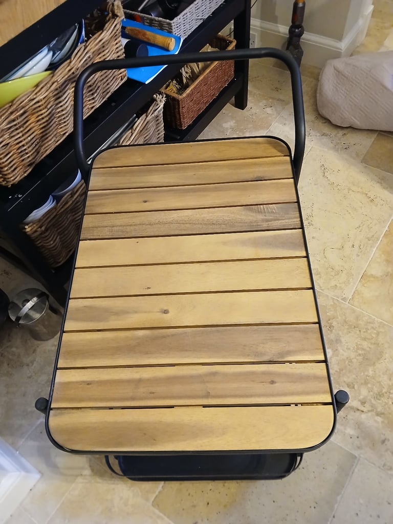 Drinks trolley