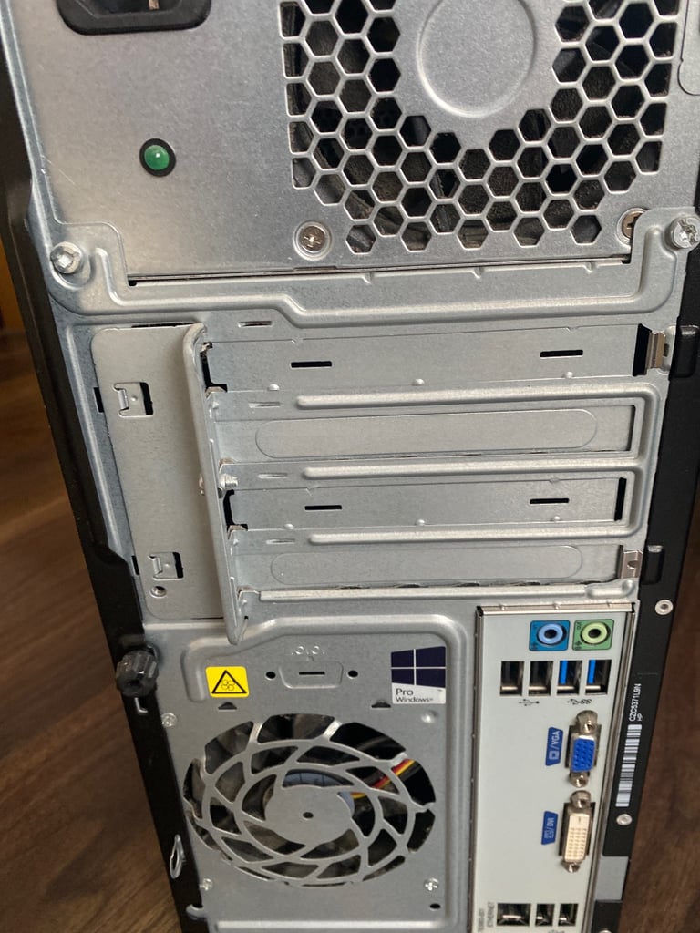 PC Monitor and keyboard & mouse combo