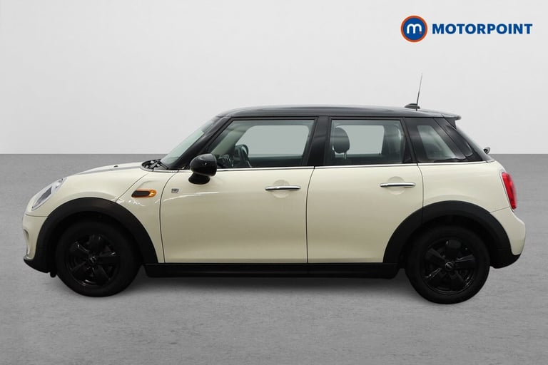 2016 MINI Hatch 1.5 Cooper 5dr Hatchback Petrol Manual