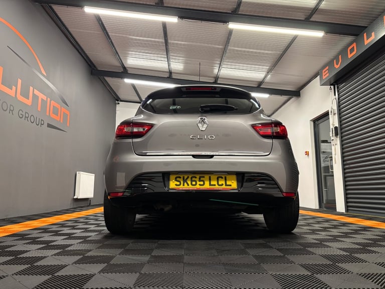 2015 Renault Clio 1.2 16V Dynamique Nav 5dr HATCHBACK Petrol Manual