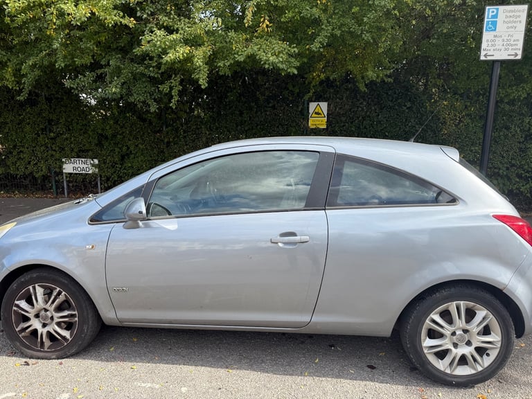 2008 Vauxhall Corsa 1.4i 16V Design 3dr HATCHBACK Petrol Manual