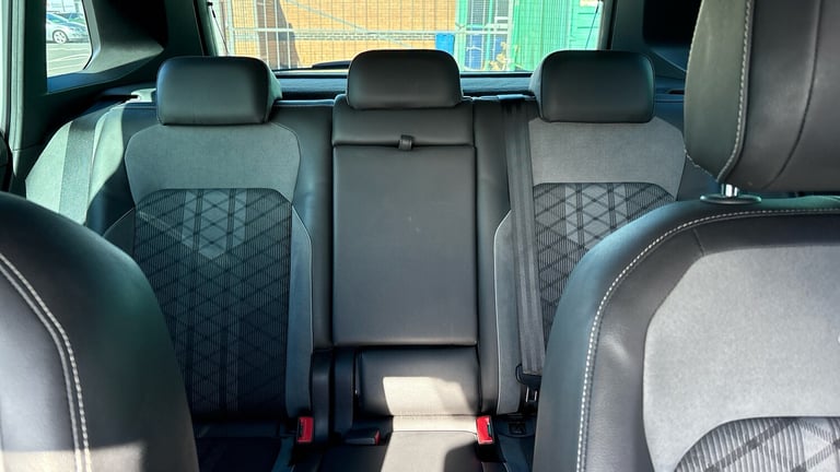 2021 Volkswagen Tiguan 1.5 TSI 150 R-Line 5dr DSG Petrol Estate Estate Petrol Automatic