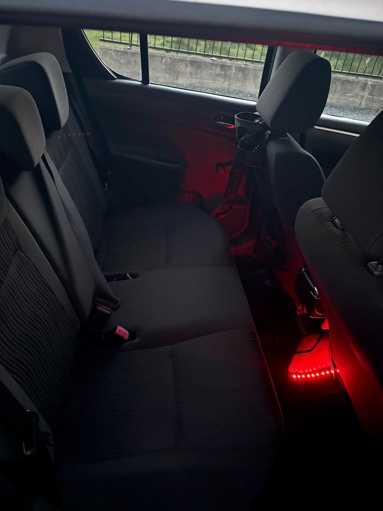 Suzuki, SWIFT, Hatchback, 2011, Manual, 1242 (cc), 5 doors