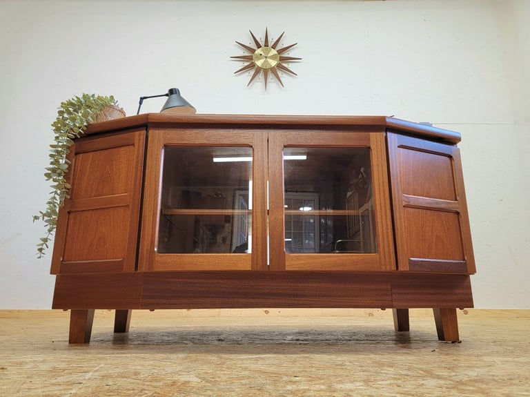 Retro Nathan Squares Teak Sideboard/TV Unit/Record Cabinet - Mid Century G-Plan Era