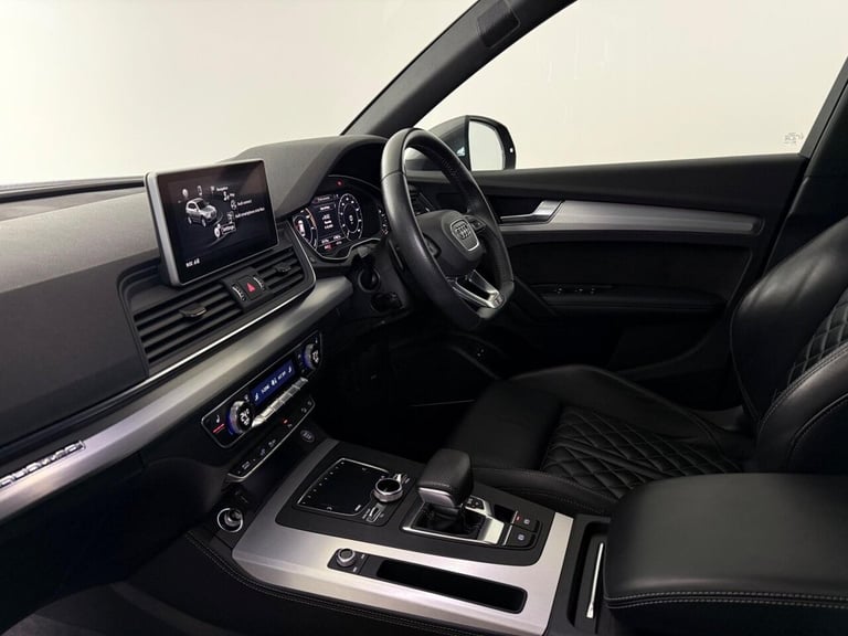 2019 Audi Q5 2.0 TFSIe 55 S line Competition S Tronic quattro Euro 6 (s/s) 5dr 14.1kWh ESTATE PET...