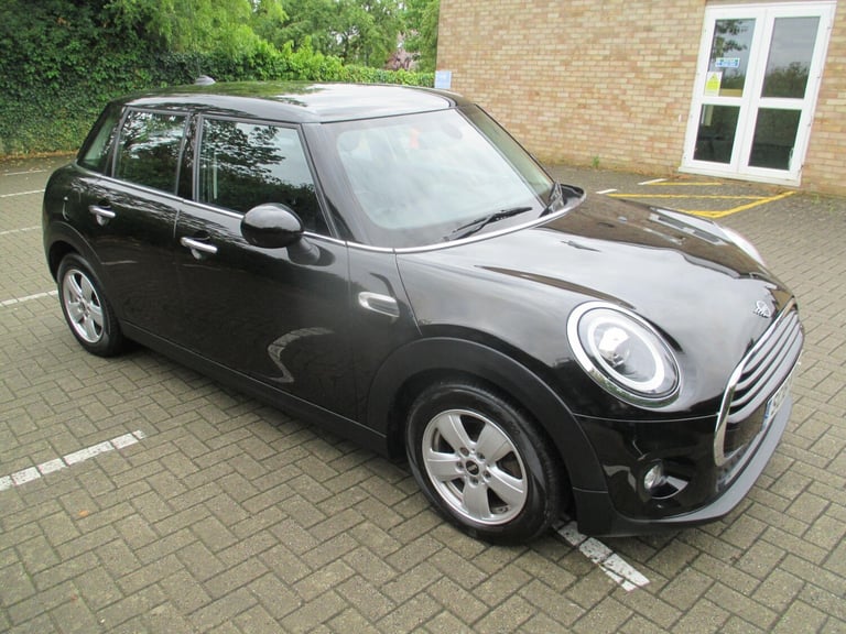 2018 MINI Hatch 1.5 Cooper Euro 6 (s/s) 5dr HATCHBACK Petrol Manual