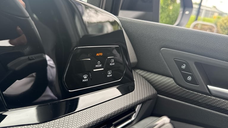 2024 Volkswagen Golf 2.0 TDI 150 R-Line 5dr DSG Diesel Hatchback Hatchback Diesel Automatic