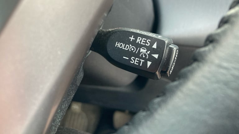 2019 Toyota Prius+ 1.8 VVTi Excel TSS 5dr CVT Auto Hybrid Estate Estate Hybrid Automatic