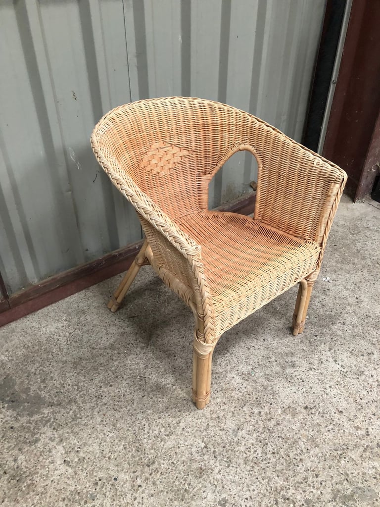 Wicker Chair, good condition