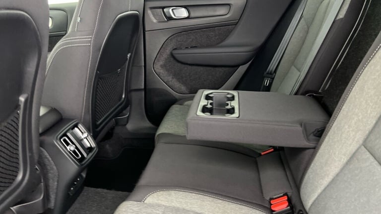 2024 Volvo XC40 Plus, B4 Mild hybrid, Petrol, Dark Estate Petrol Automatic