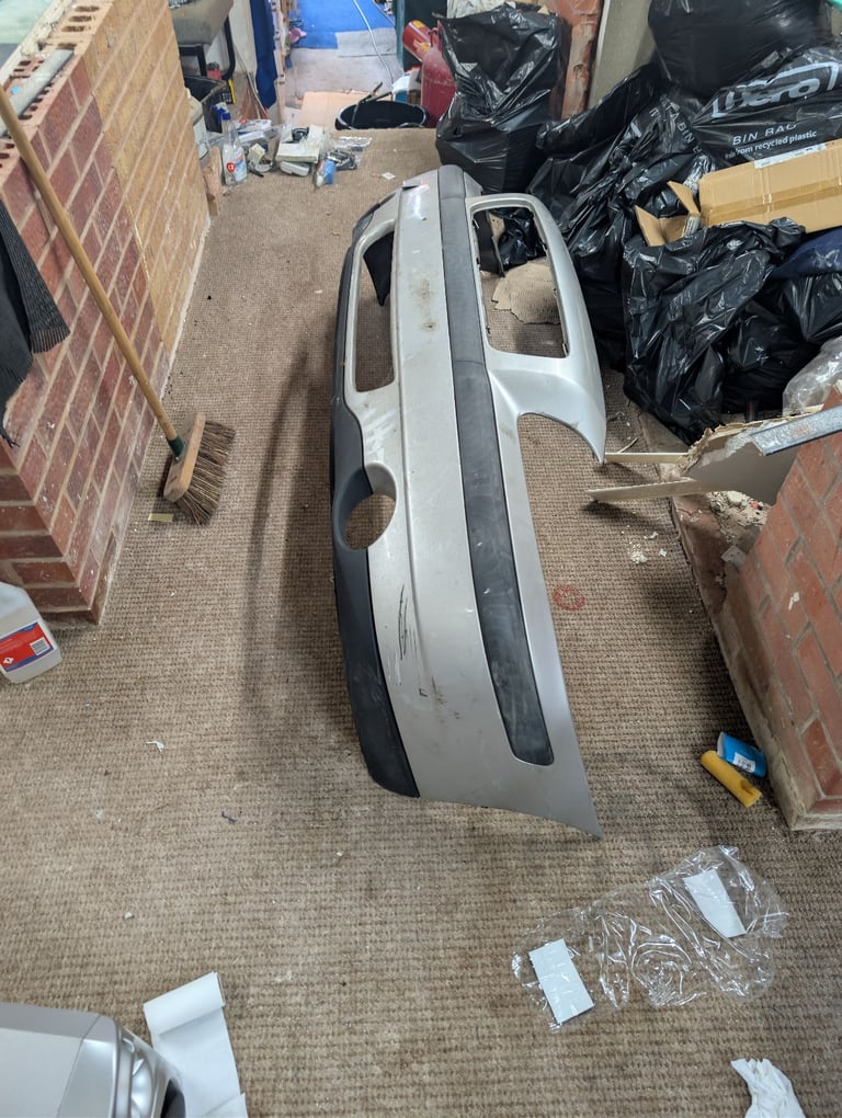 Volvo S60 Bumper Front 2000 - 2004 £10 