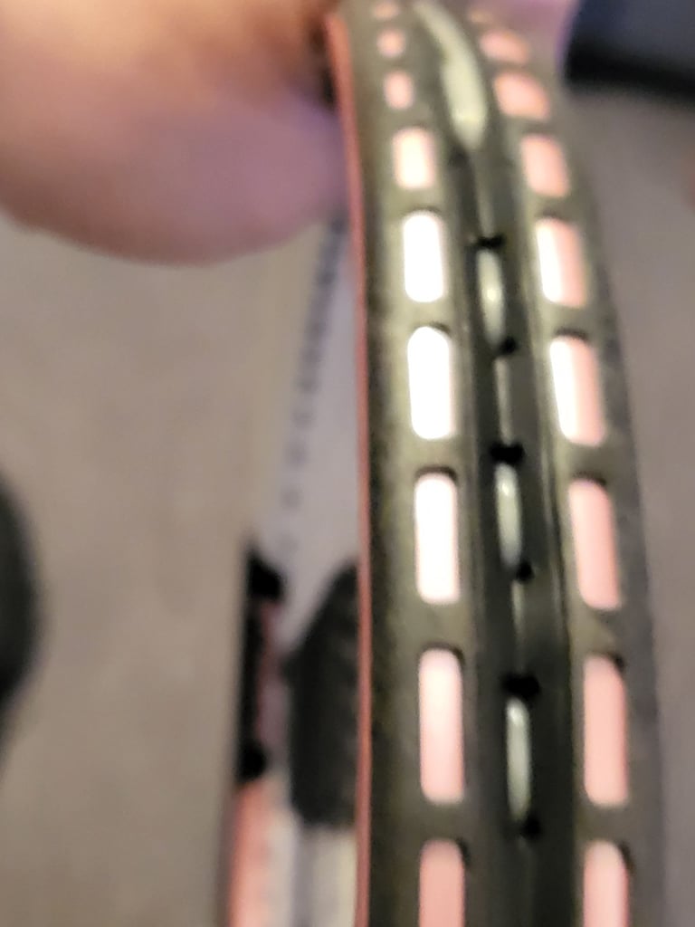 Sharipova 26 tennis racquet