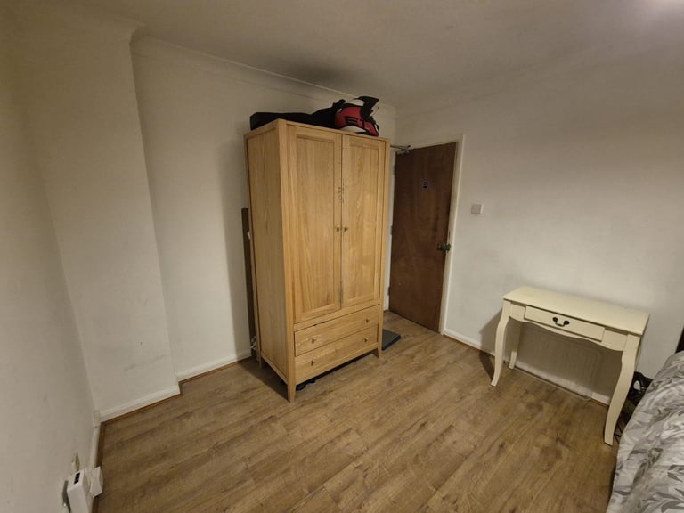 Double room, Longstanton in clean and relaxed friendly house share