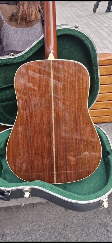 Martin HD28V  2004